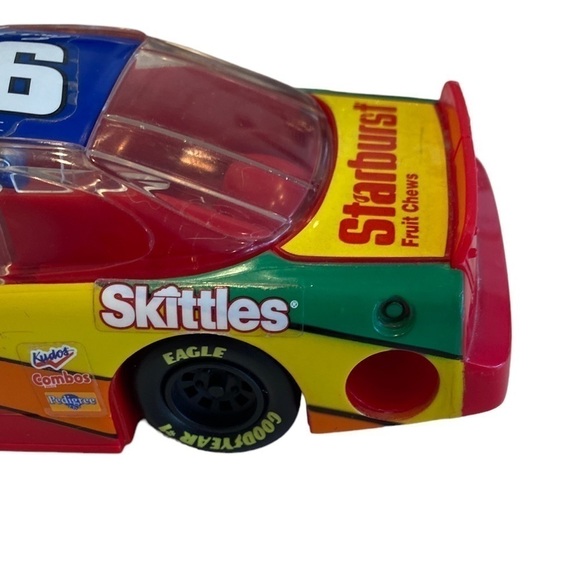 ERNIE IRVAN #36 Skittles NASCAR 1998 Car Candy Dispenser. Vintage - Picture 8 of 14